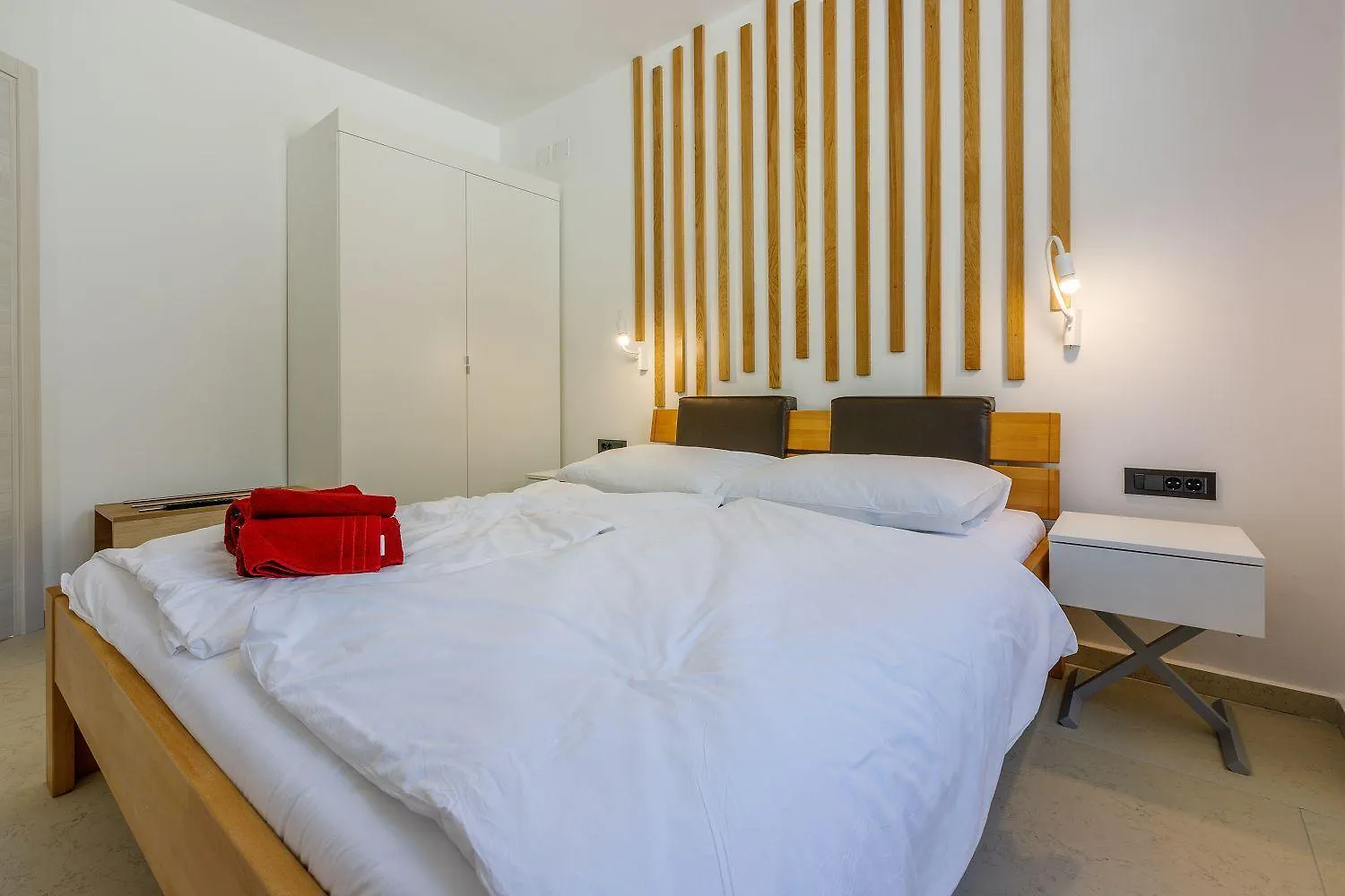 Beeindruckendes Apartment Nur 500 Meter Zum Strand Mit Meerblick, Sauna, Gym, Pool Crikvenica 0*,  Croatia