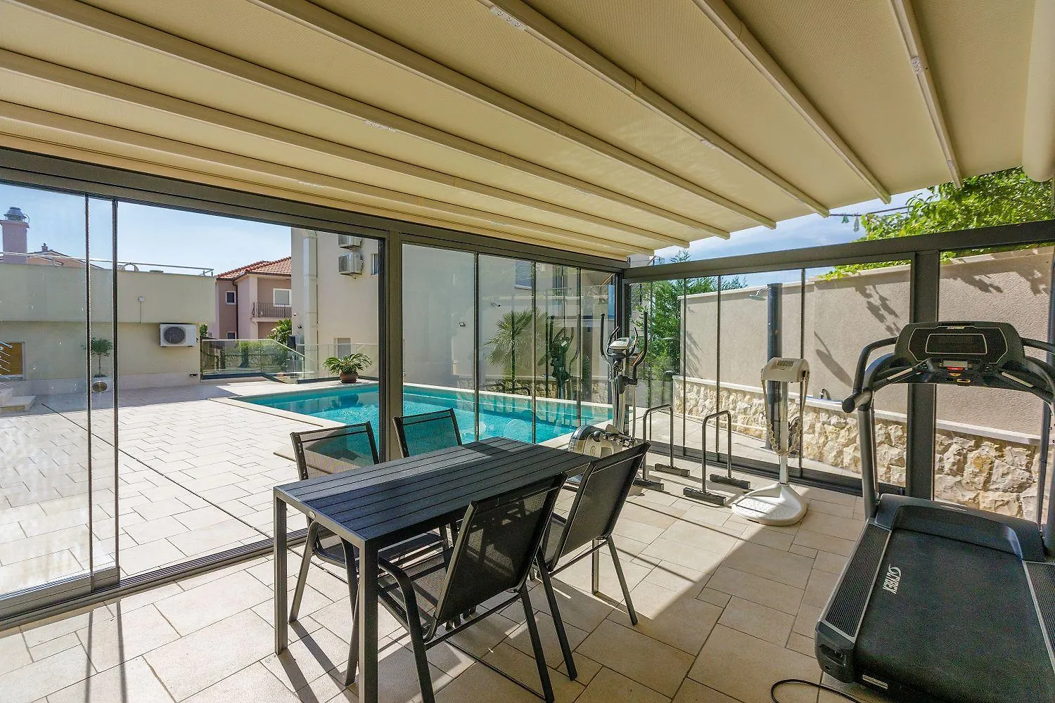 Beeindruckendes Apartment Nur 500 Meter Zum Strand Mit Meerblick, Sauna, Gym, Pool Crikvenica