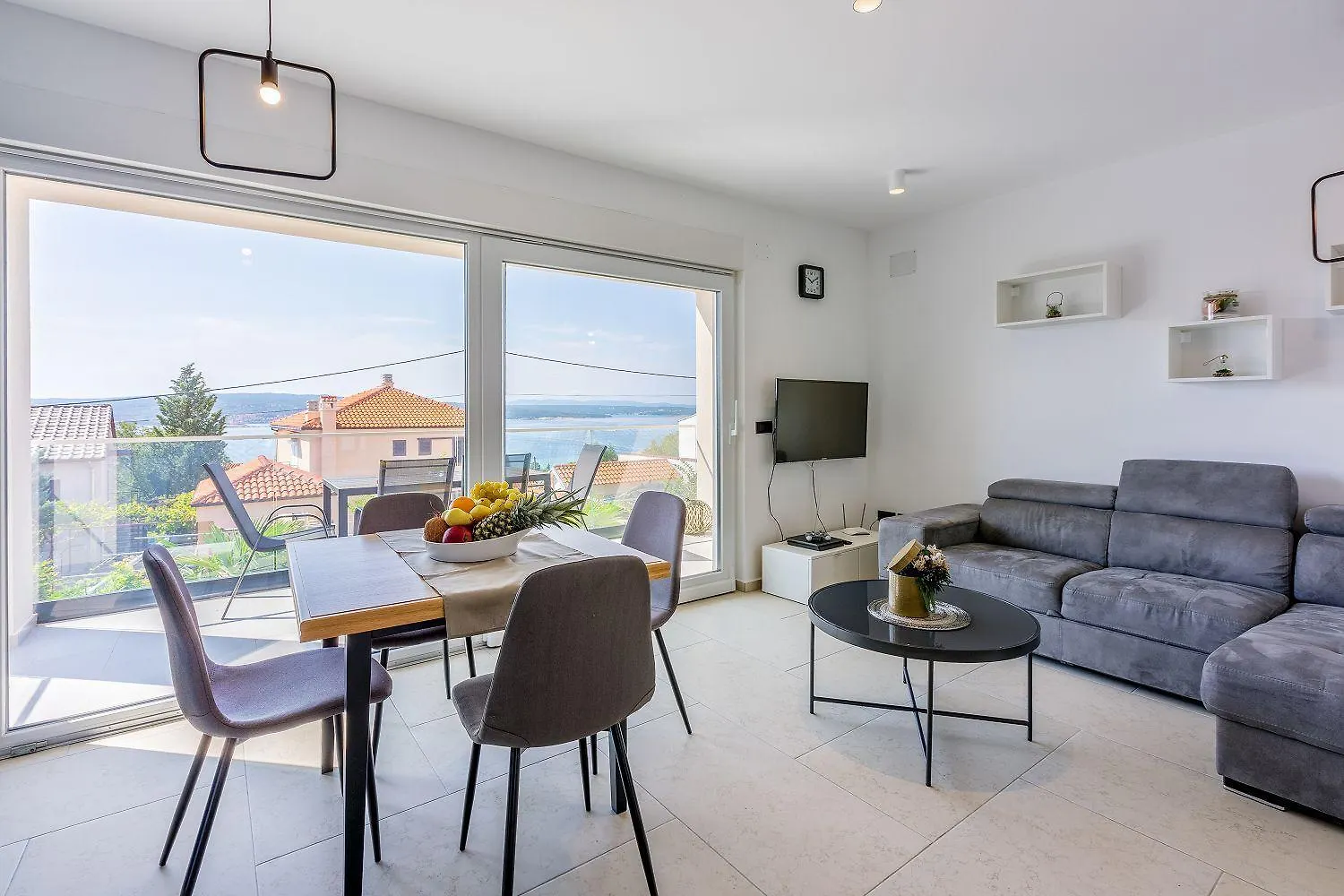 Beeindruckendes Apartment Nur 500 Meter Zum Strand Mit Meerblick, Sauna, Gym, Pool Crikvenica Croatia